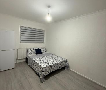 4 bedroom house to rent - Photo 2