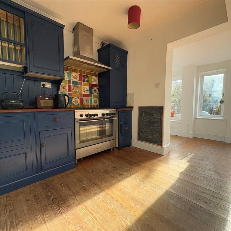 3 bedroom terraced house to rent - Photo 1