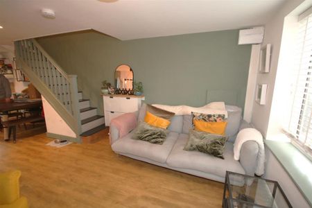 2 bedroom house to rent - Photo 2