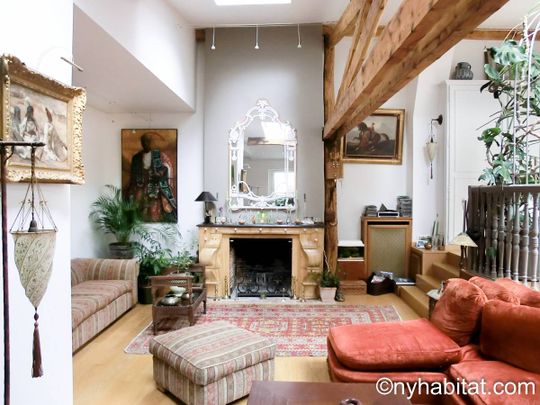 Logement à Paris, Location meublée - Photo 1