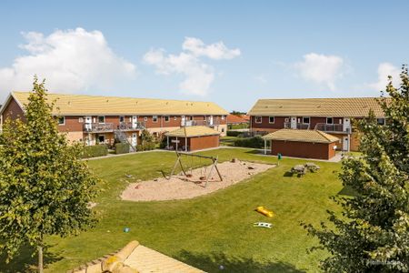 Skøn lejebolig i Odense S med egen hyggelig have - Photo 2