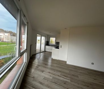Location Appartement 3 pièces 64m² QUESNOY SUR DEULE 59890 - Photo 2