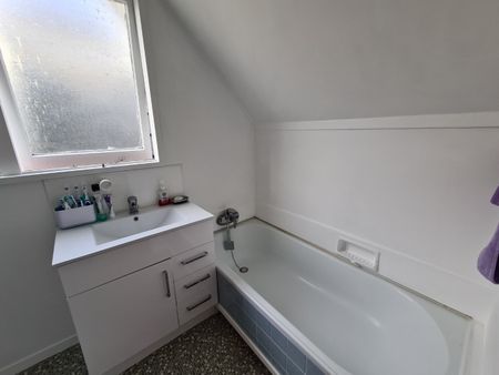 Epuni Living - Photo 5