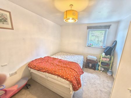 2 Bed Flat, Jeffrey Place, RG1 - Photo 4