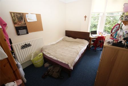 Student Properties to Let - Photo 3