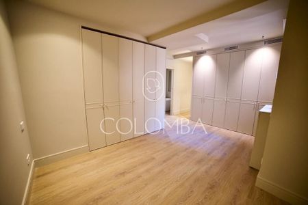 4 bedroom luxury Flat for rent in Madrid, Autonomous Region of Madrid - Photo 4
