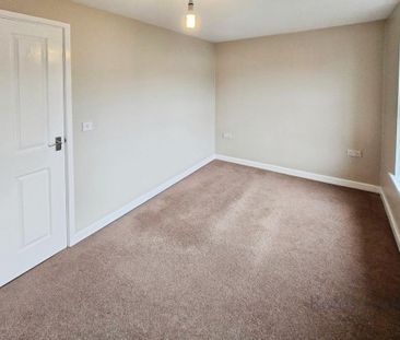 2 bedroom semi-detached house to rent - Photo 4