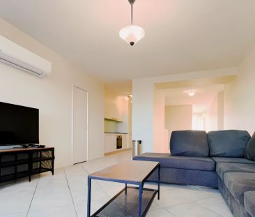 4 bed 2 bath-single room - Photo 1