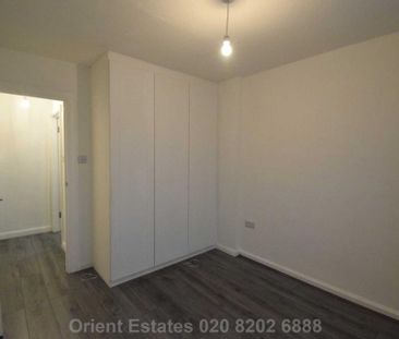 3 bedroom end of terrace house to rent - Photo 6