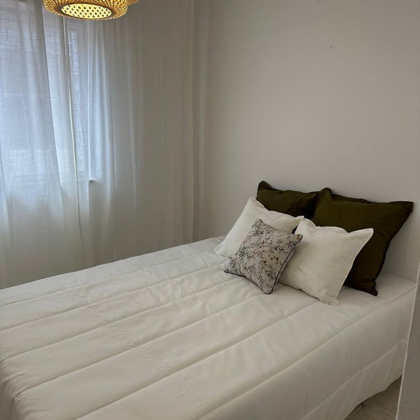 Apartamento T0+1 no centro de Vila Real de Santo António de setembro a Maio - Photo 1