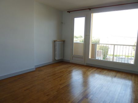 Location Appartement 3 pièces 63m² TOURS 37000 - Photo 2