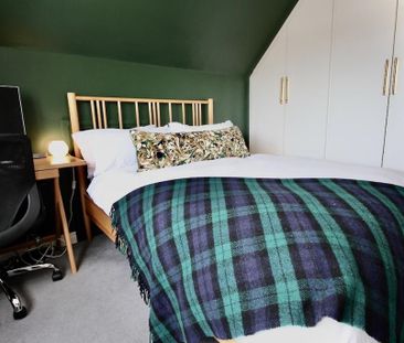 3 bedroom semi-detached house to rent - Photo 6