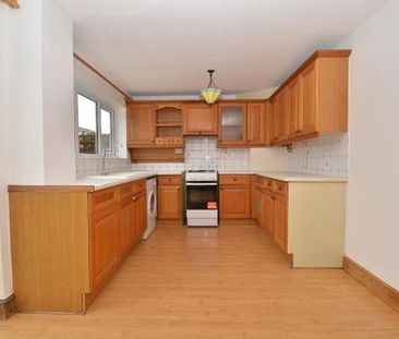 3 bedroom terraced house to rent - Photo 6