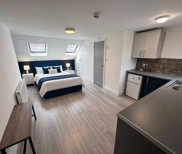 Studio to rent - Photo 6