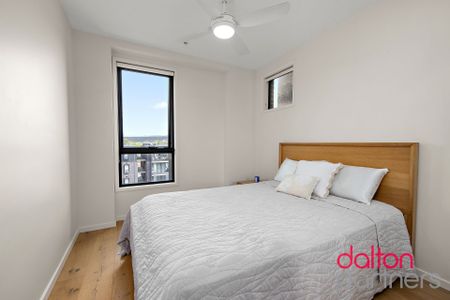 Modern Living - Photo 2