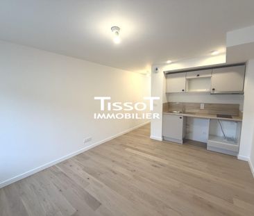 Location Appartement 1 pièce 26m² NIMES 30900 - Photo 2