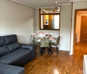 Apartamento en alquiler en Calle del Abad de Santullán - Photo 1