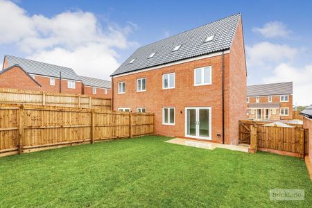 Alva Close, Corby, NN17 3GL - Photo 4