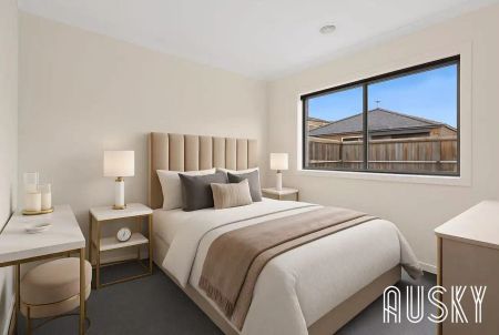 “Stylish Family Living in Saltwater Coast Estate, Point Cook” - Photo 2