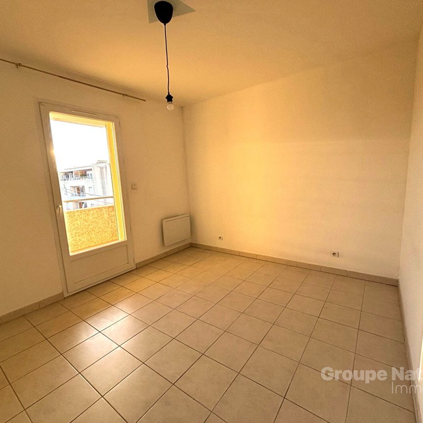 Appartement 3 pièces à louer à Miramas - Quartier La Gare, - Photo 1