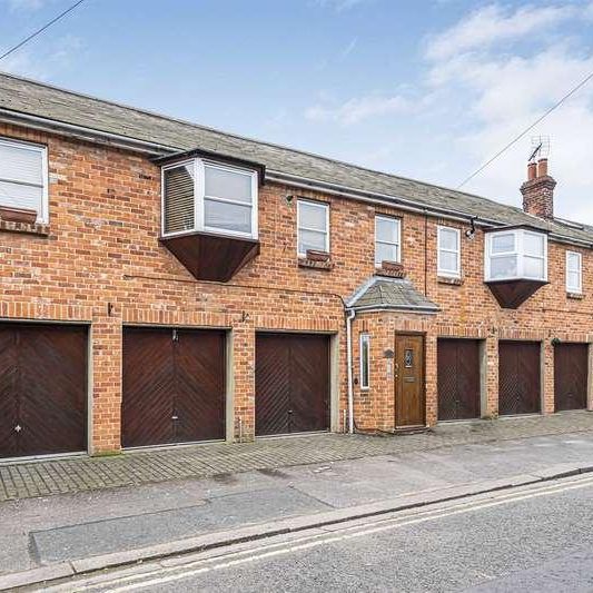 Cardiff Road, Reading, RG1 - Photo 1