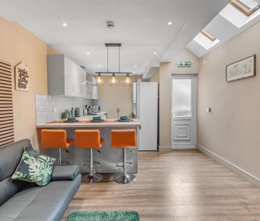 Studio to rent - Photo 3