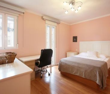 Calle del Tutor, Madrid, Community of Madrid 28008 - Photo 5