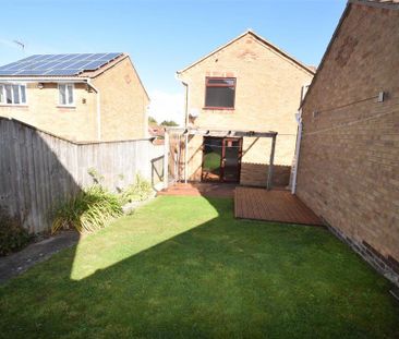 3 bedroom detached house to rent - Photo 5