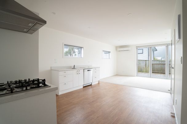 13/32 Dr Taylor Terrace, Johnsonville - Photo 1