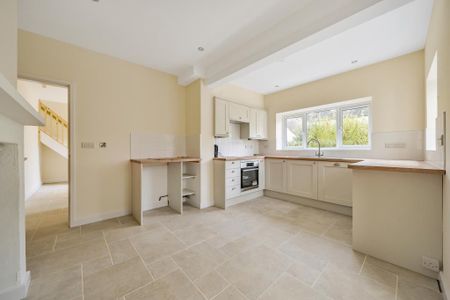 2 bedroom detached house to rent - Photo 5