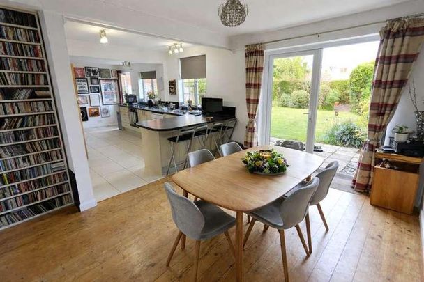 Woking, Surrey, GU22 - Photo 1
