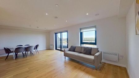 3 bedroom flat to rent - Photo 3