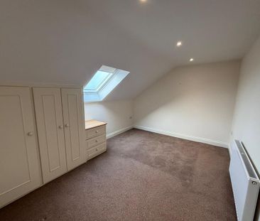3 bedroom detached house to rent - Photo 3