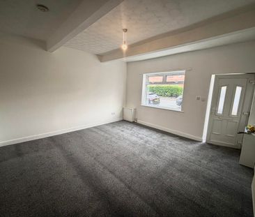 Albert Road, Bolton - Photo 1