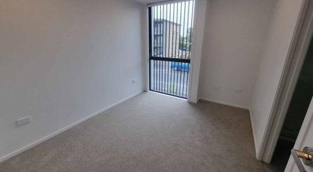 Modern 2 Bedrooms, Avondale - Photo 3