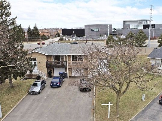 For Lease - 133 Manitou Crescent, Brampton, Ontario - Photo 1