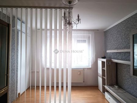 Kiadó újszerű állapotú panel lakás - Békéscsaba - Fotó 2