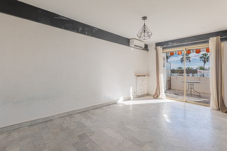 Location Appartement 1 pièce 29m² NICE 06200 - Photo 2
