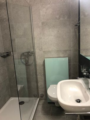 Appartement moderne, idéal pour une personne seule - Photo 1
