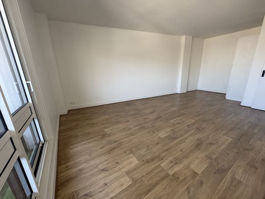Location Appartement 1 pièce 32m² BOULOGNE BILLANCOURT 92100 - Photo 1