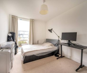 2 bedroom flat to rent - Photo 6