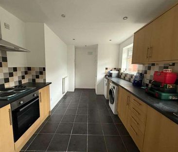 Barchester Avenue, Bolton, BL2 - Photo 3