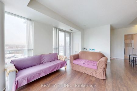 25 Cole Street #1501 - Photo 4