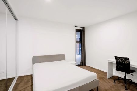 2 bed 1 bath - Photo 3