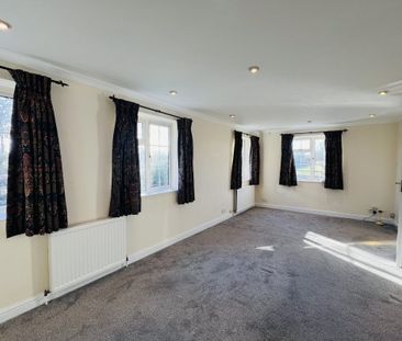 Ascot Road - Photo 3