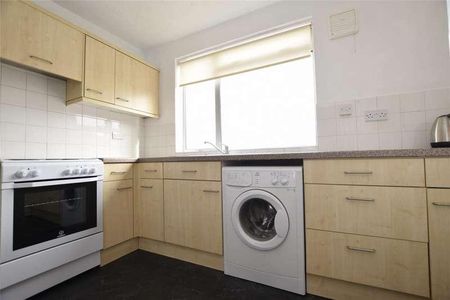 Clevedale Court, Cleeve Wood Road, Bristol, BS16 - Photo 5