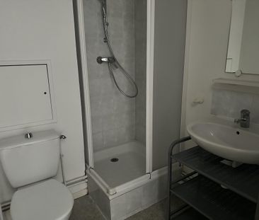 Location / Studio meublé - Photo 2