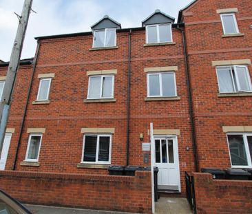 2 bedroom flat to rent - Photo 6