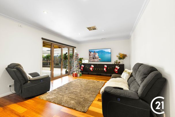 Large & Luxurious in a Prime Location - Photo 1