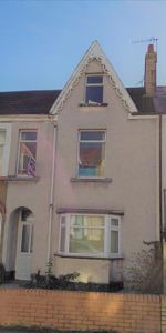 4 bedroom house to rent - Photo 4